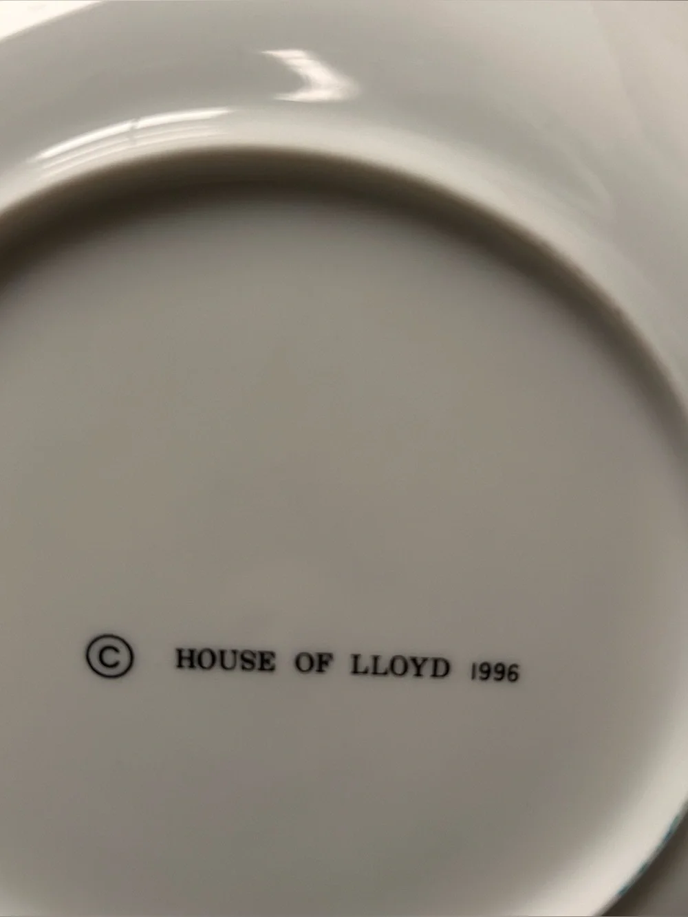 Vtg 1996 4-pcs HOUSE OF LLOYD Disappearing Apple Plate Coll. #0615265